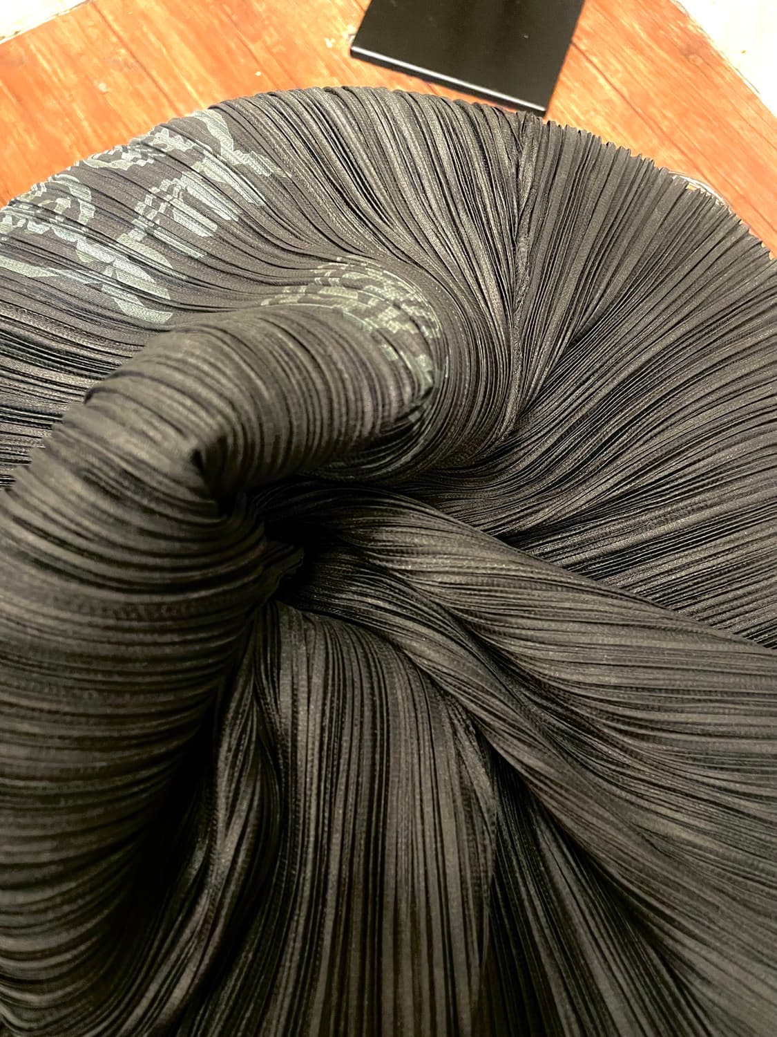 PLEATS PLEASE ISSEY MIYAKE 토템폴 프린트 프렌치 3 상품이미지8