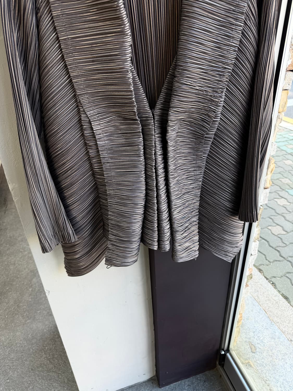 2/ 이세이미야케 00AW 아카이브 플리츠 자켓 상품이미지4