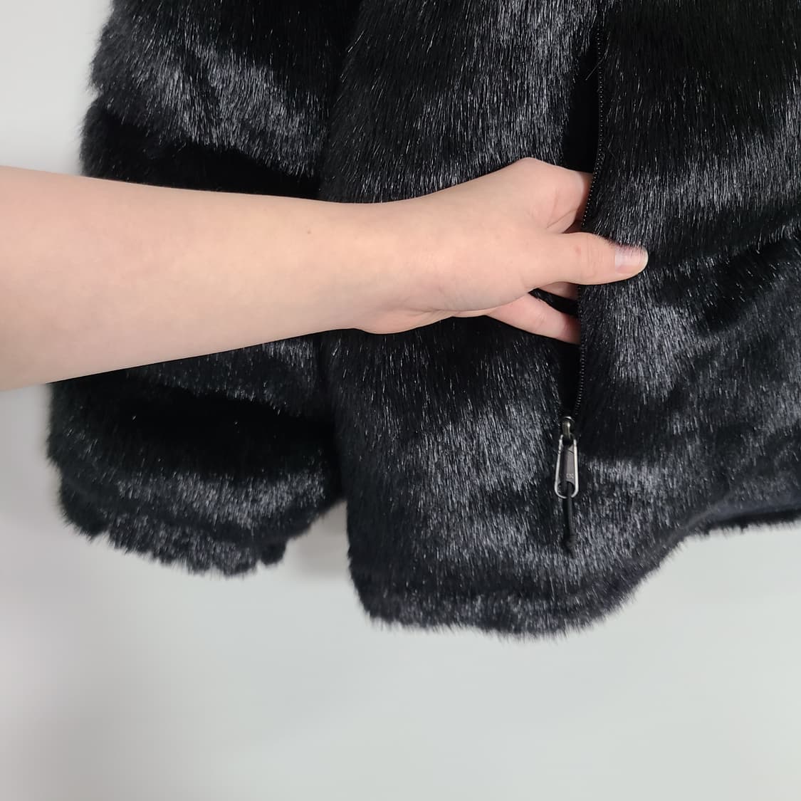 슈프림 x 노스페이스 남성 포우 퍼 눕시 자켓 블랙 XL 상품이미지3