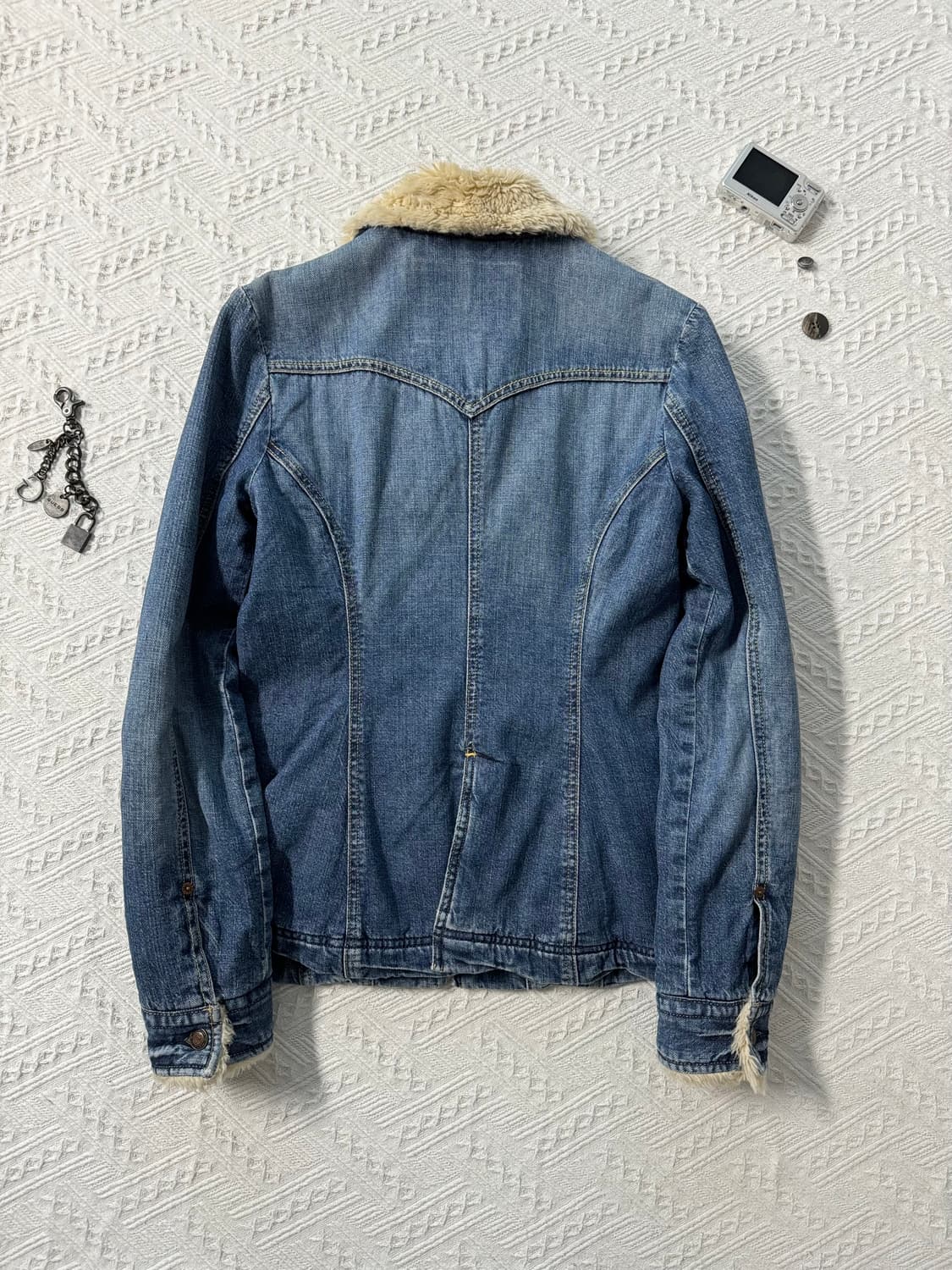 얼진 퍼 트리밍 데님 집업 누빔 자켓 상품이미지8