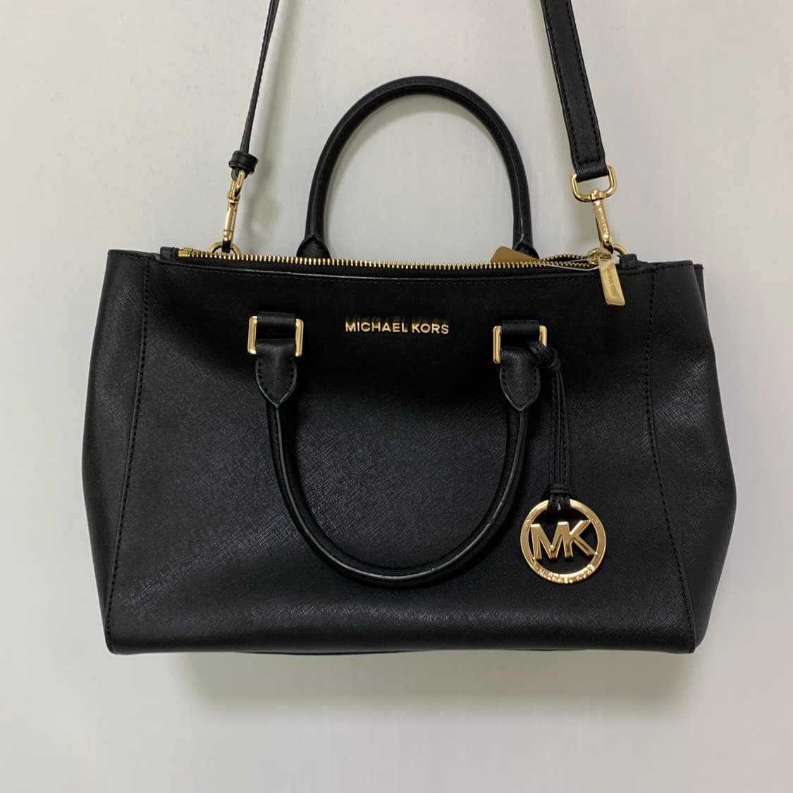 마이클코어스 블랙 레더 금장 숄더 스트랩 토트백 빈티지 가방 상품이미지6