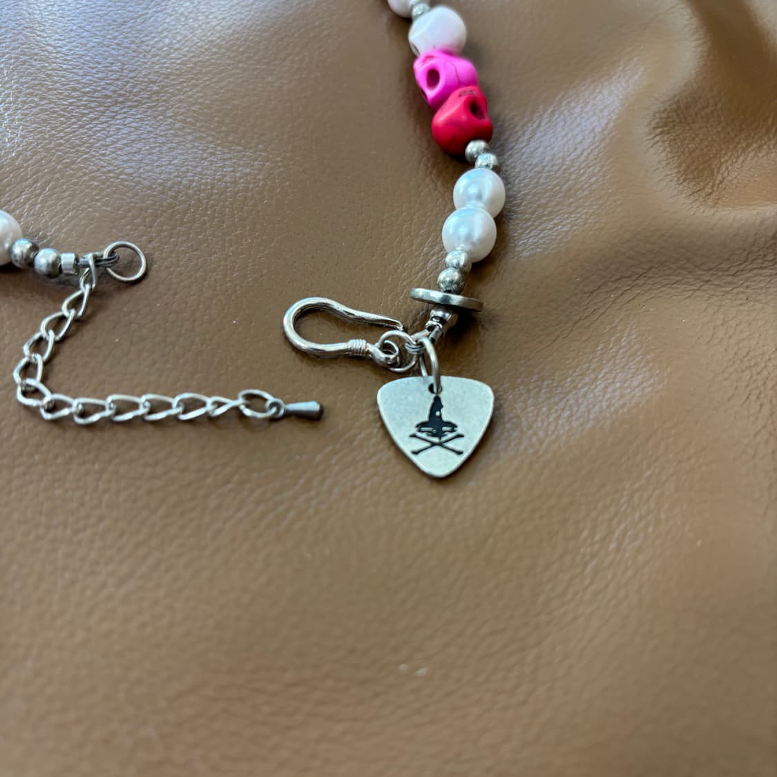 히스테릭글래머 x 아카쉭 트리 스컬 비디드 실버 목걸이 상품이미지6