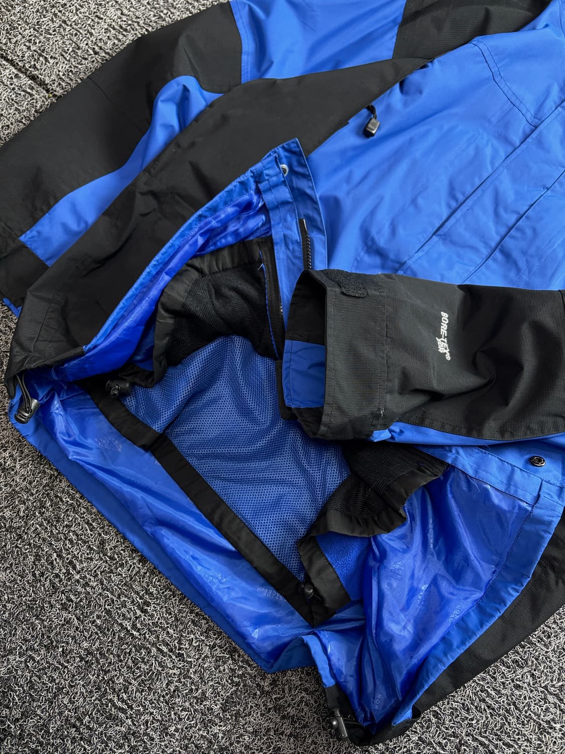 노스페이스 써밋 시리즈 고어텍스 XCR 마운틴 자켓 2785 상품이미지3