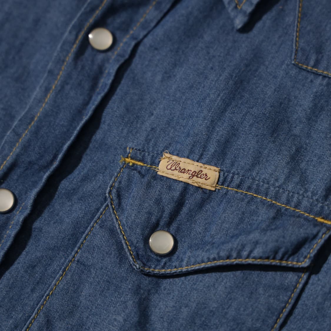 랭글러x쇼콜라피네 여성 웨스턴 데님 셔츠 상품이미지5