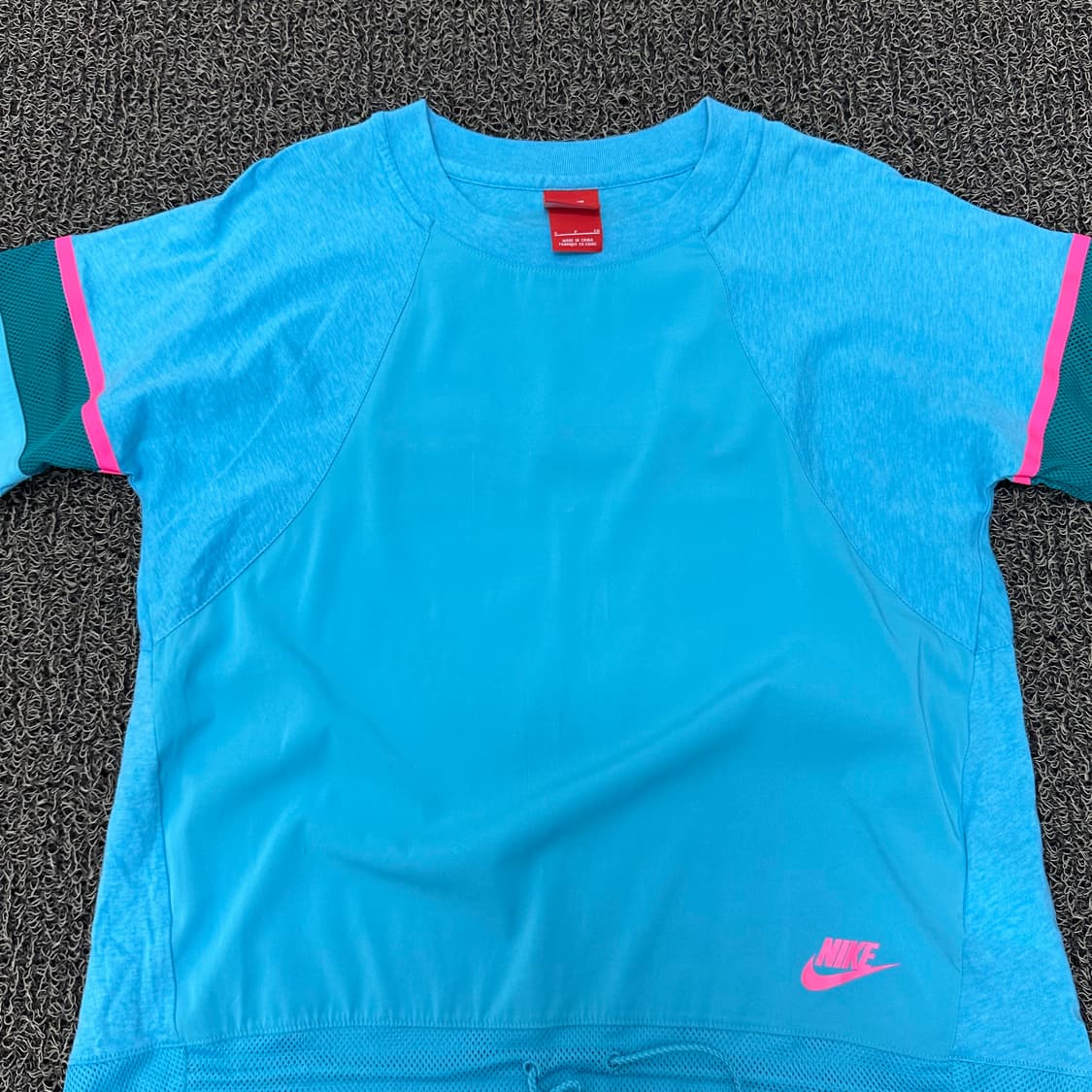 NIKE 나이키 여성 기능성 반팔티셔츠 운동복 S 상품이미지2