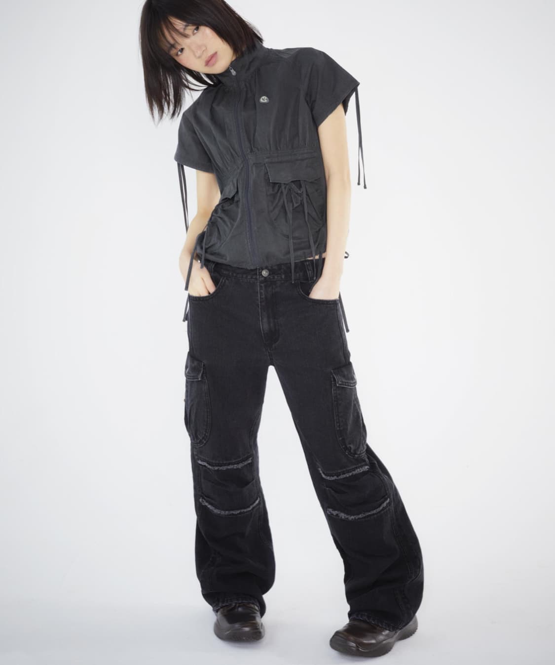 코이세이오 라운드 포켓 카고 진 블랙 2 상품이미지2