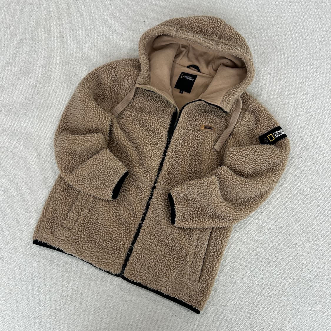 네셔널지오그래픽 브라운 뽀글이 자켓 상품이미지1