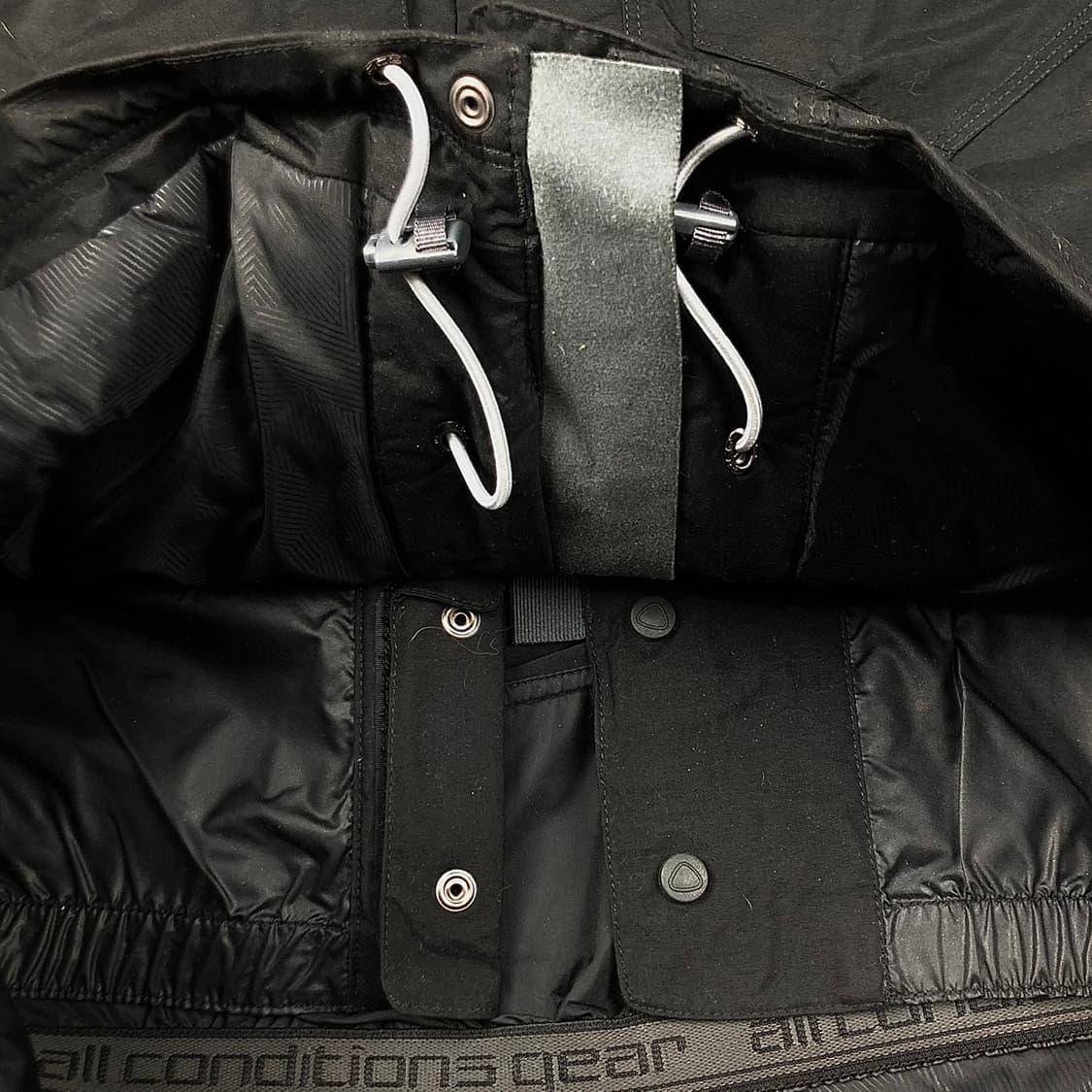 나이키 acg 블랙 카모 자켓 상품이미지4