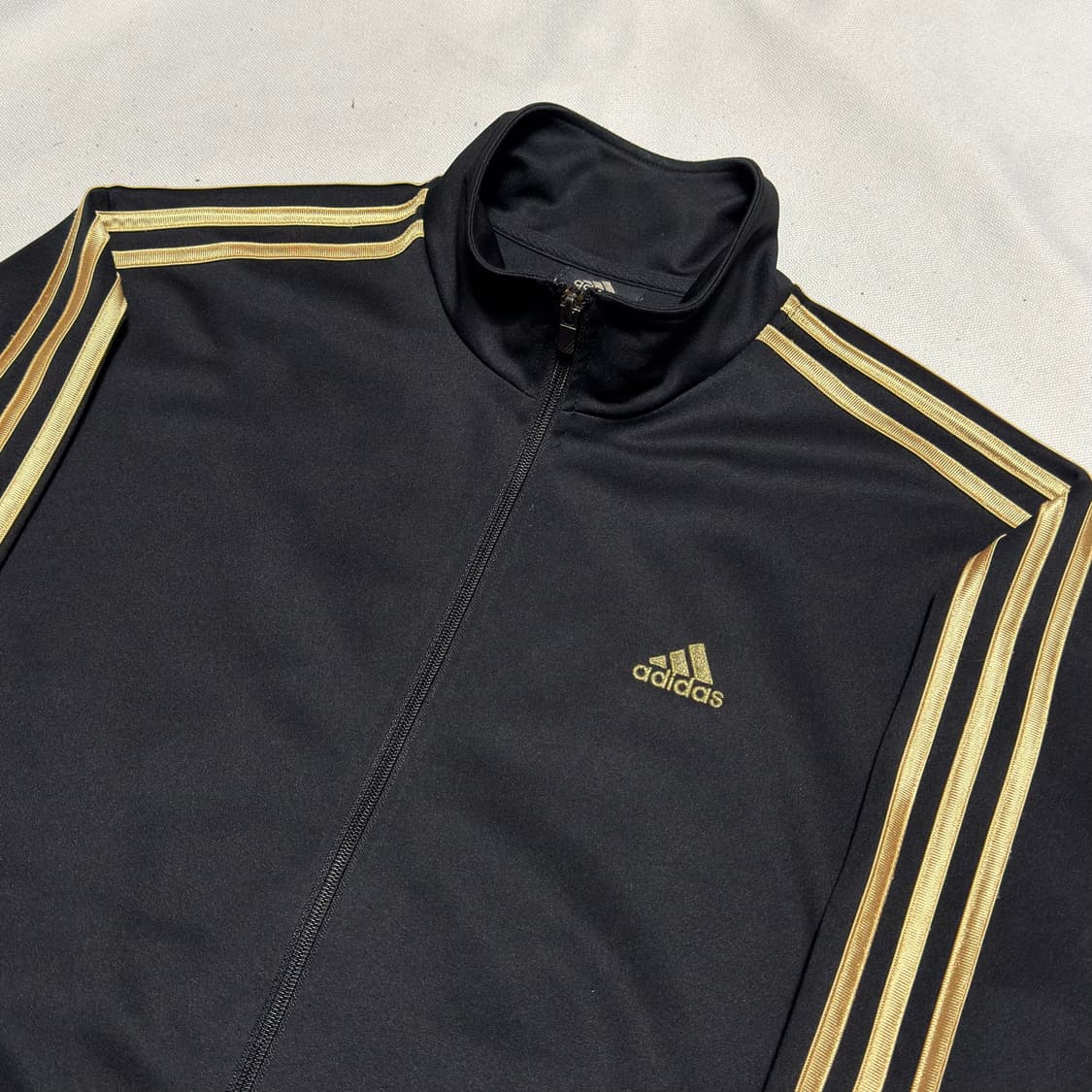 100 아디다스 골드라인 블랙 트랙탑 상품이미지1