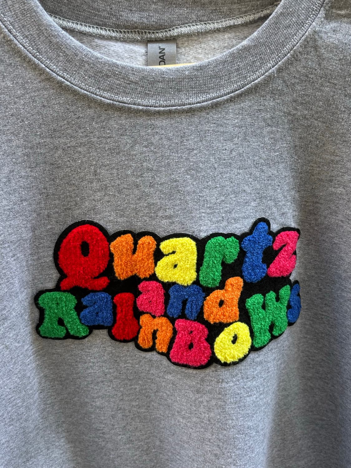 USA GILDAN RAINBOW 스웻 상품이미지2