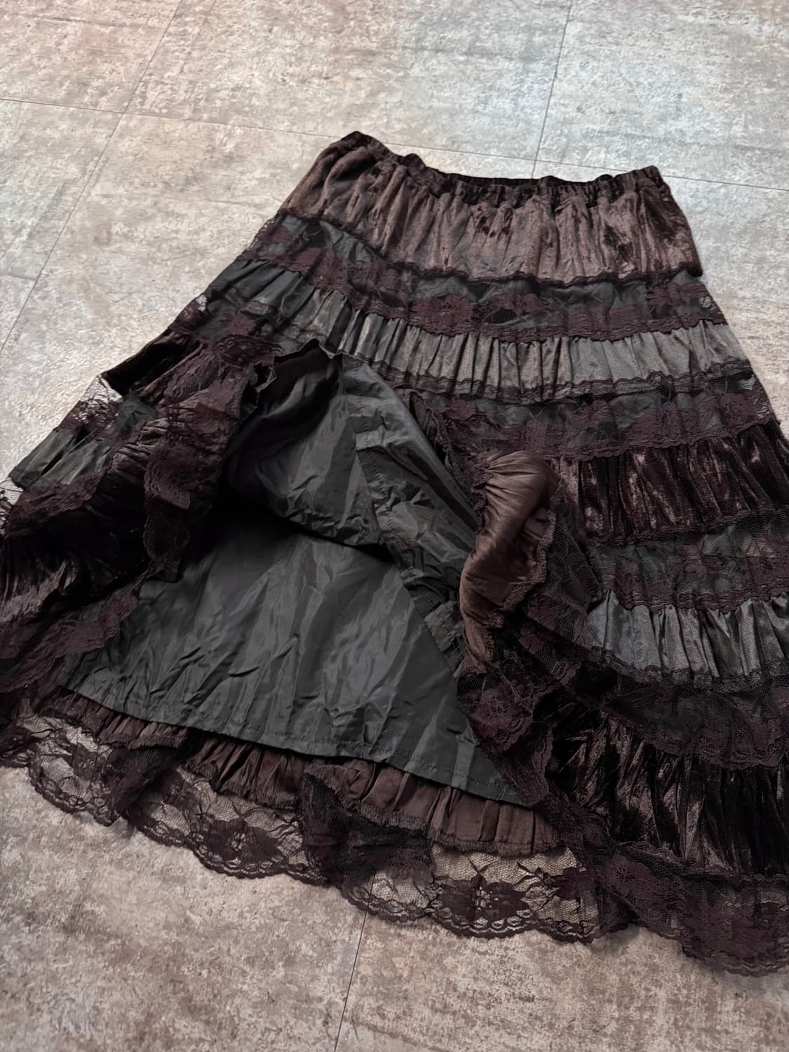 벨벳 레이스 패치 롱 스커트 상품이미지9