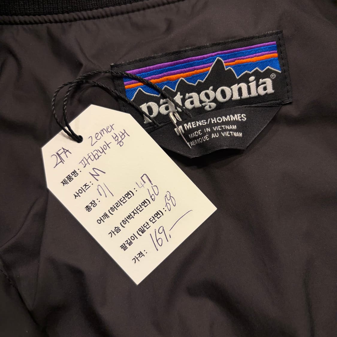 [M] 21s 파타고니아 ZEMER 패딩 봄버 자켓 블랙 C10 상품이미지6