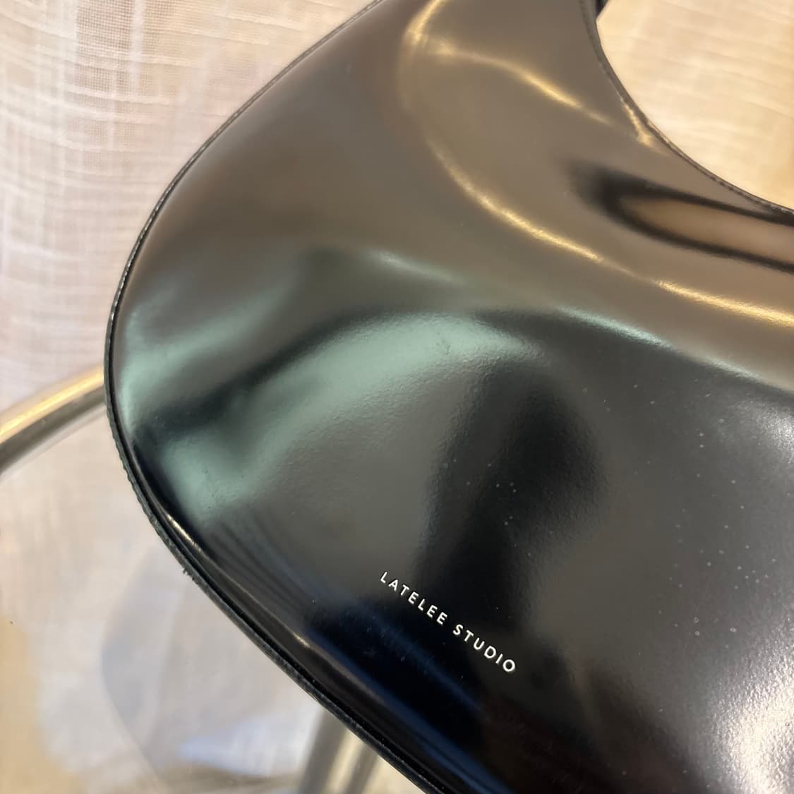 정품 레이트리 스튜디오 에나멜 호보백     상품이미지5