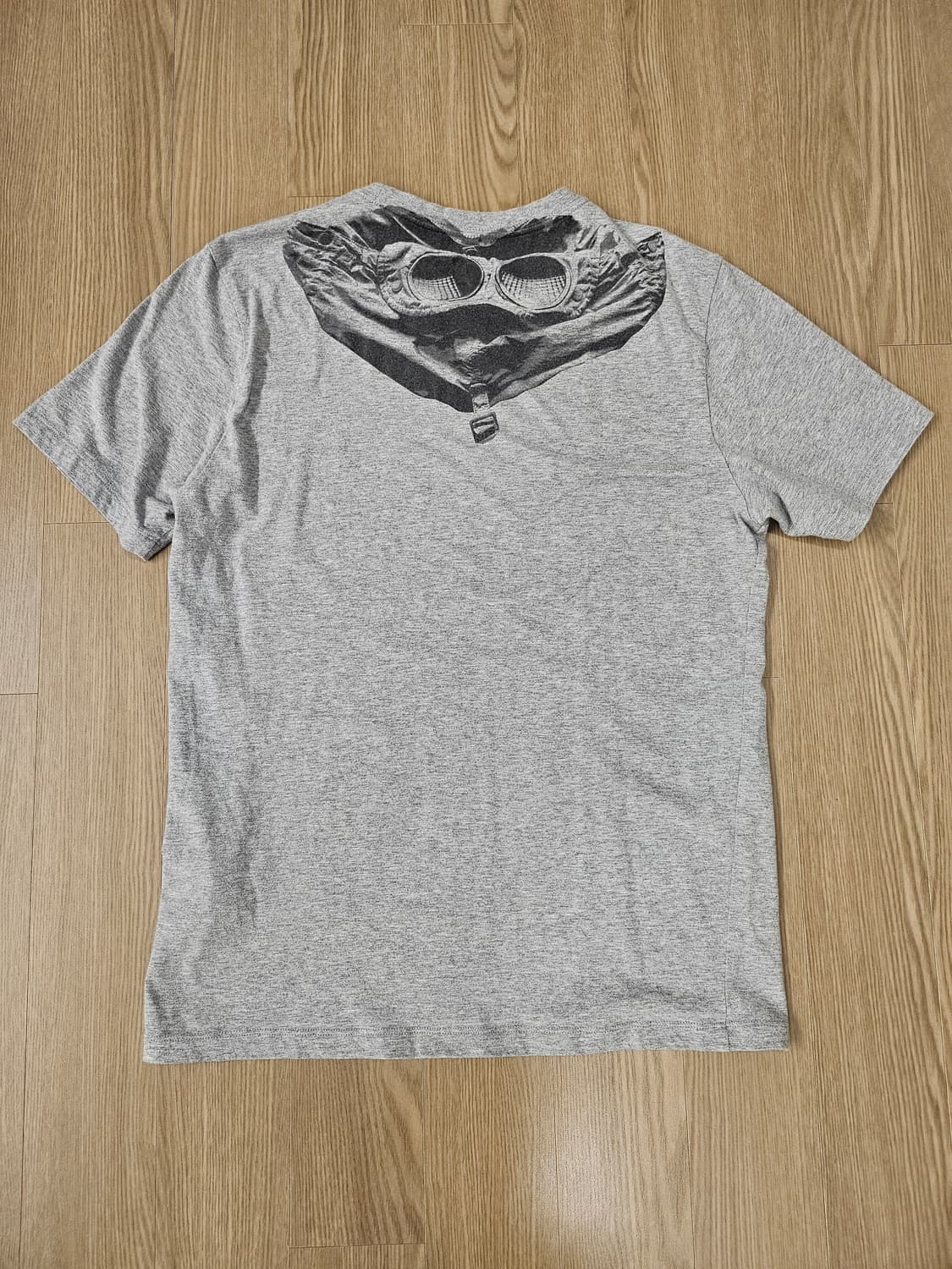 CP컴퍼니 고글후디 프린팅 반팔 그레이 상품이미지2