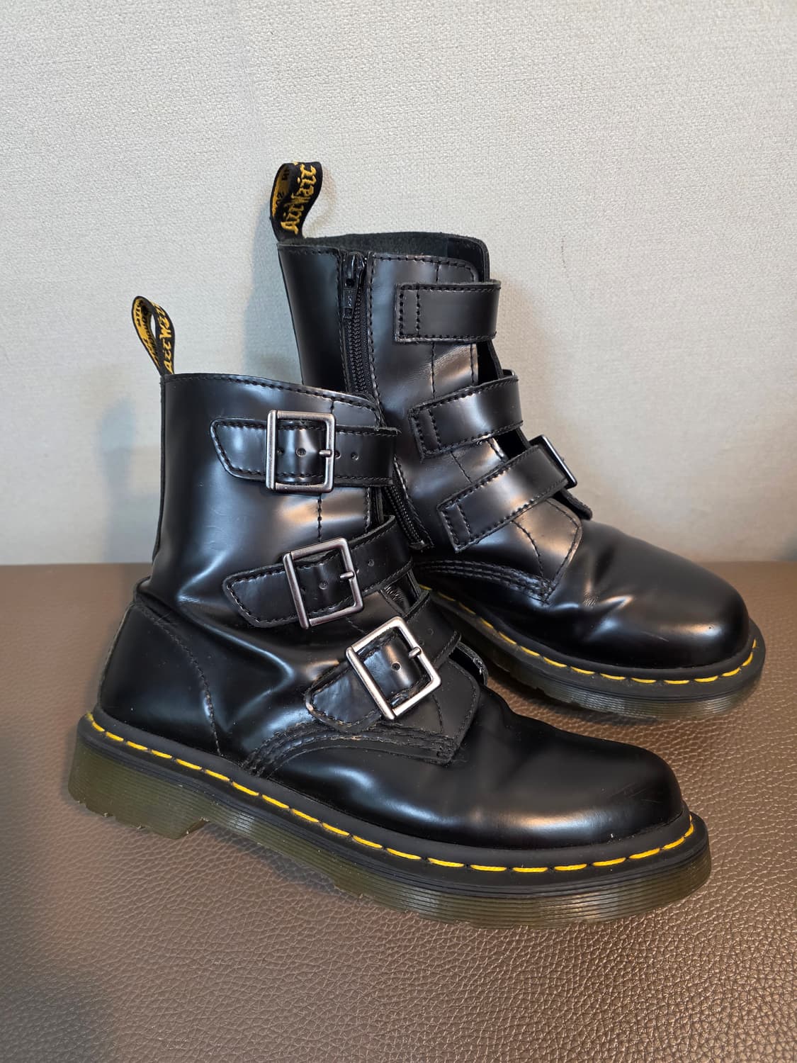 240~245(EU38.상태좋음)닥터마틴 블레이크 워커 상품이미지1