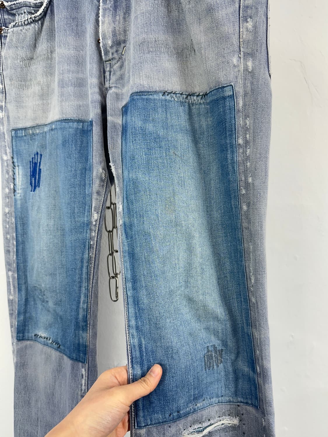 Denim Panel Distressed Pants 상품이미지9