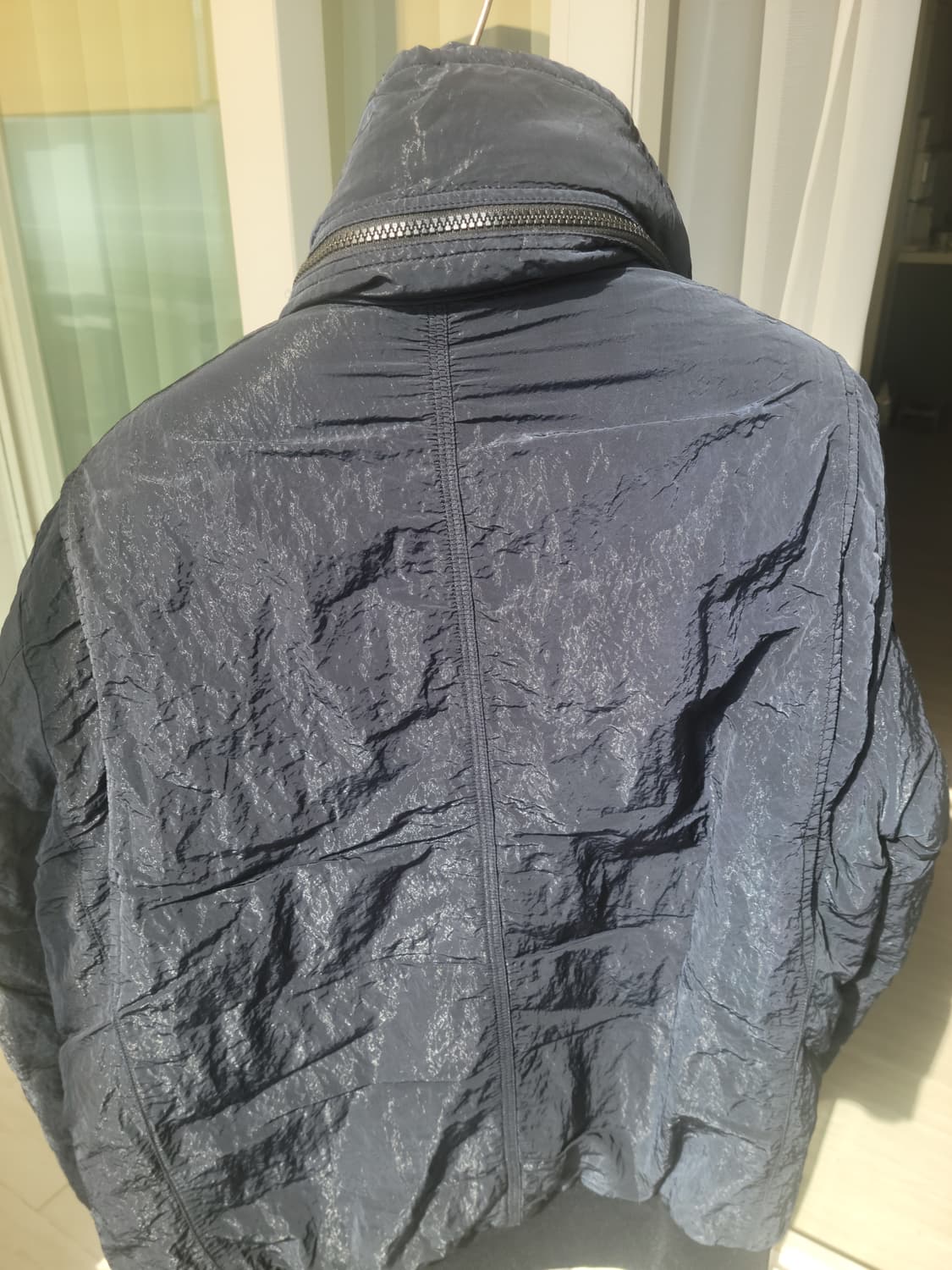 스톤아일랜드 NYLON SHEEN 다운자켓 L사이즈(희귀) 상품이미지2