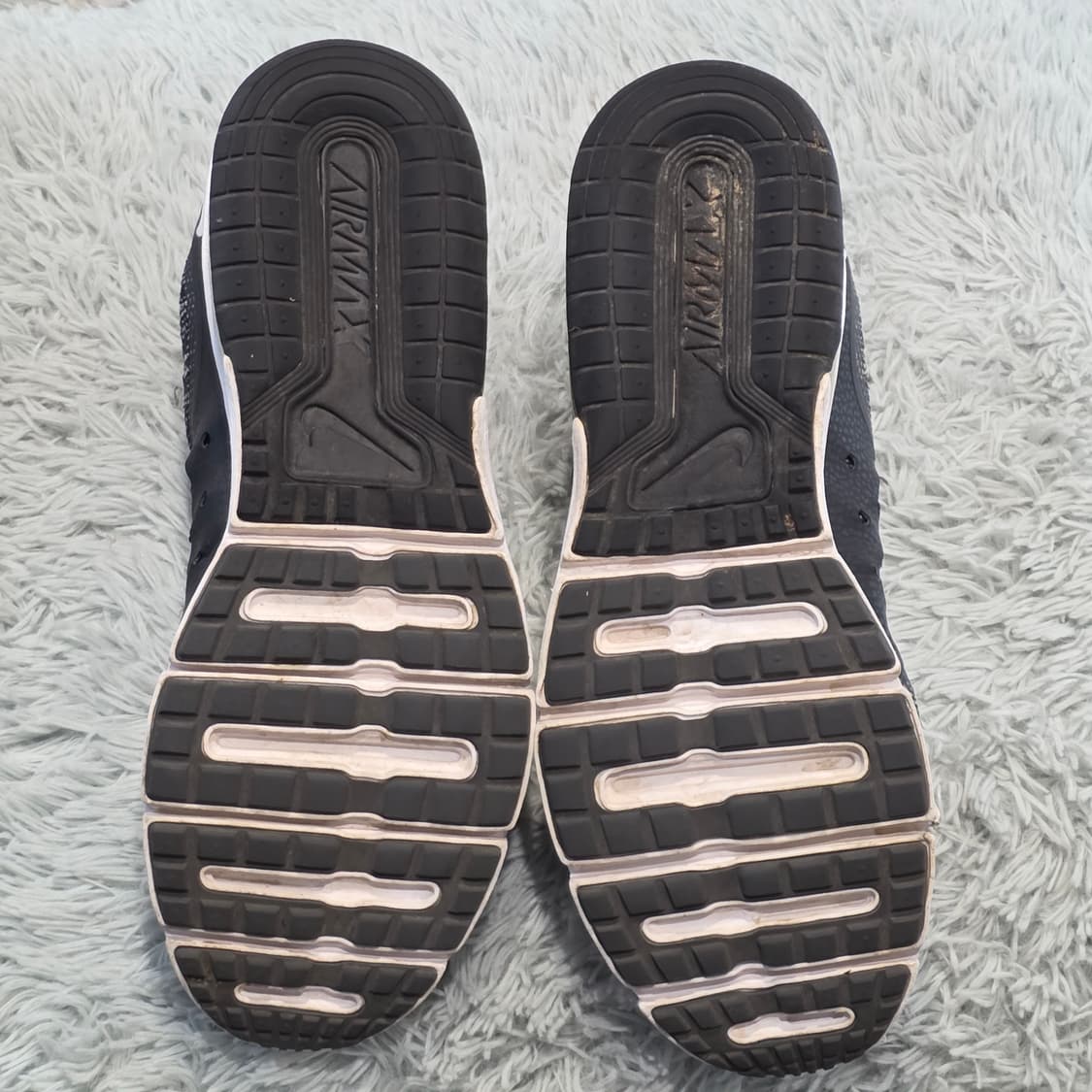 2q-4:나이키 에어맥스 시퀀트 3 블랙 니트 (250mm) 상품이미지9