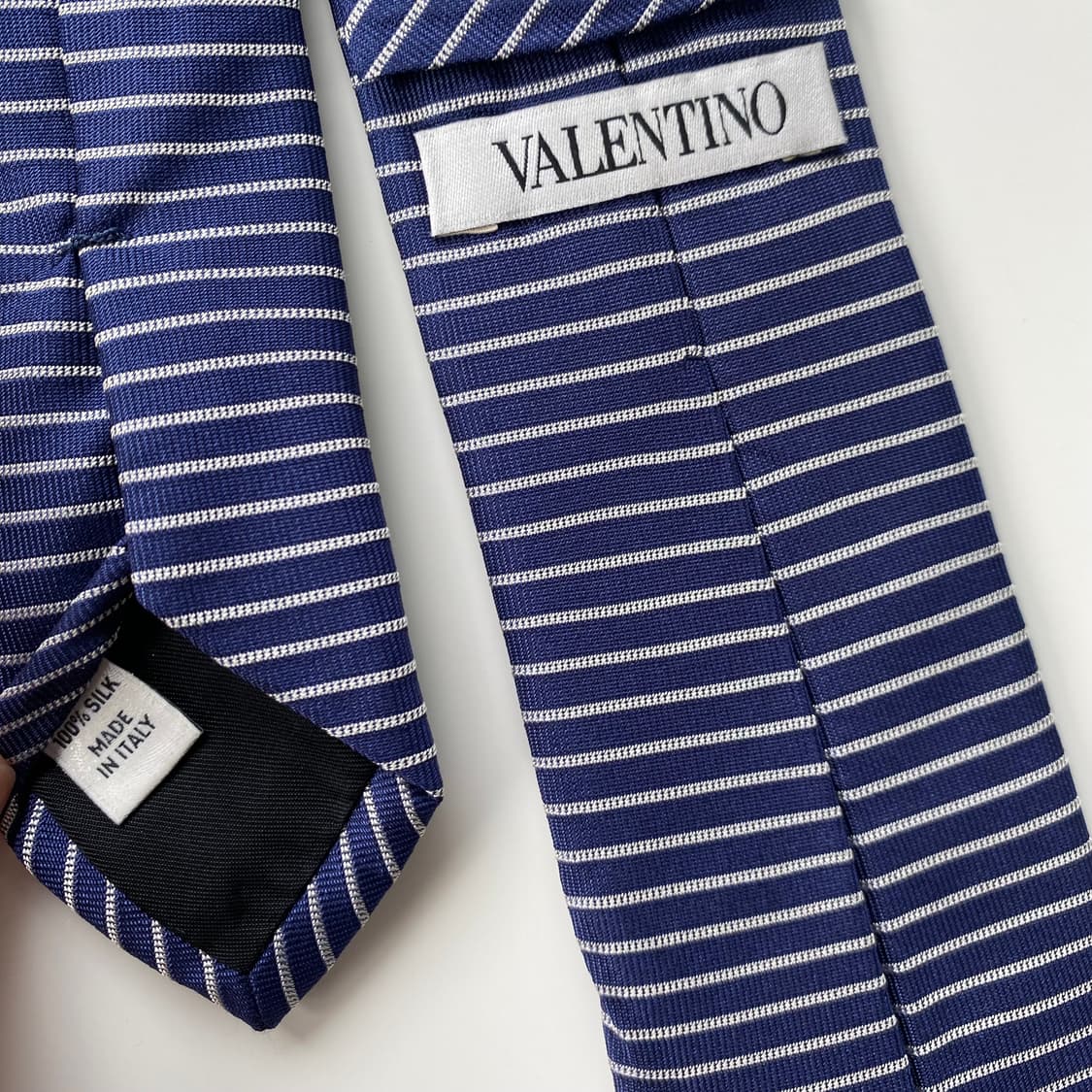 신형 발렌티노(VALENTINO) 정품 명품 넥타이6.7cm 상품이미지6