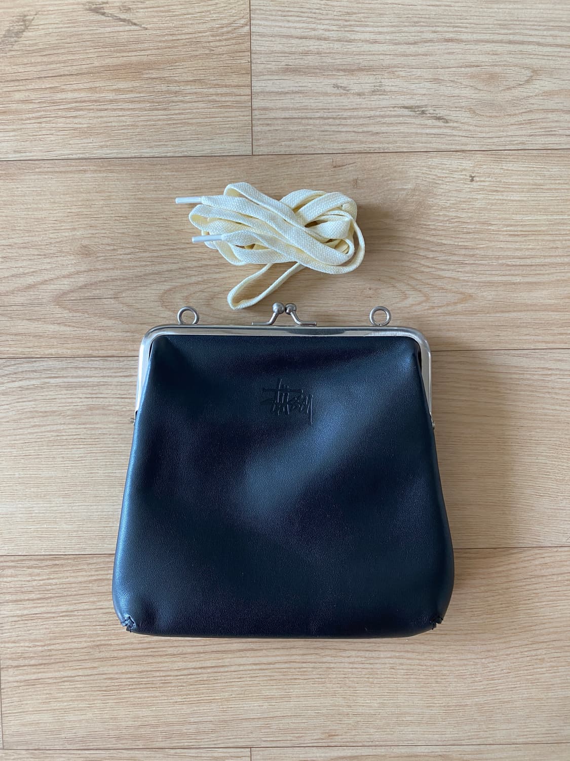 스투시 키스락 가방 파우치 블랙 Vita Kisslock Purse 상품이미지1