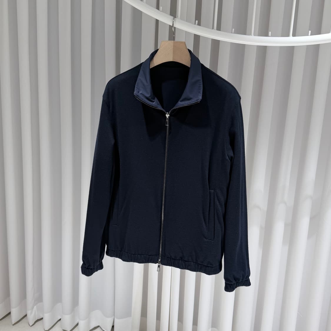 (A+/50) / 로로피아나 윈드메이트 리버서블 봄버 자켓 네이비 상품이미지4