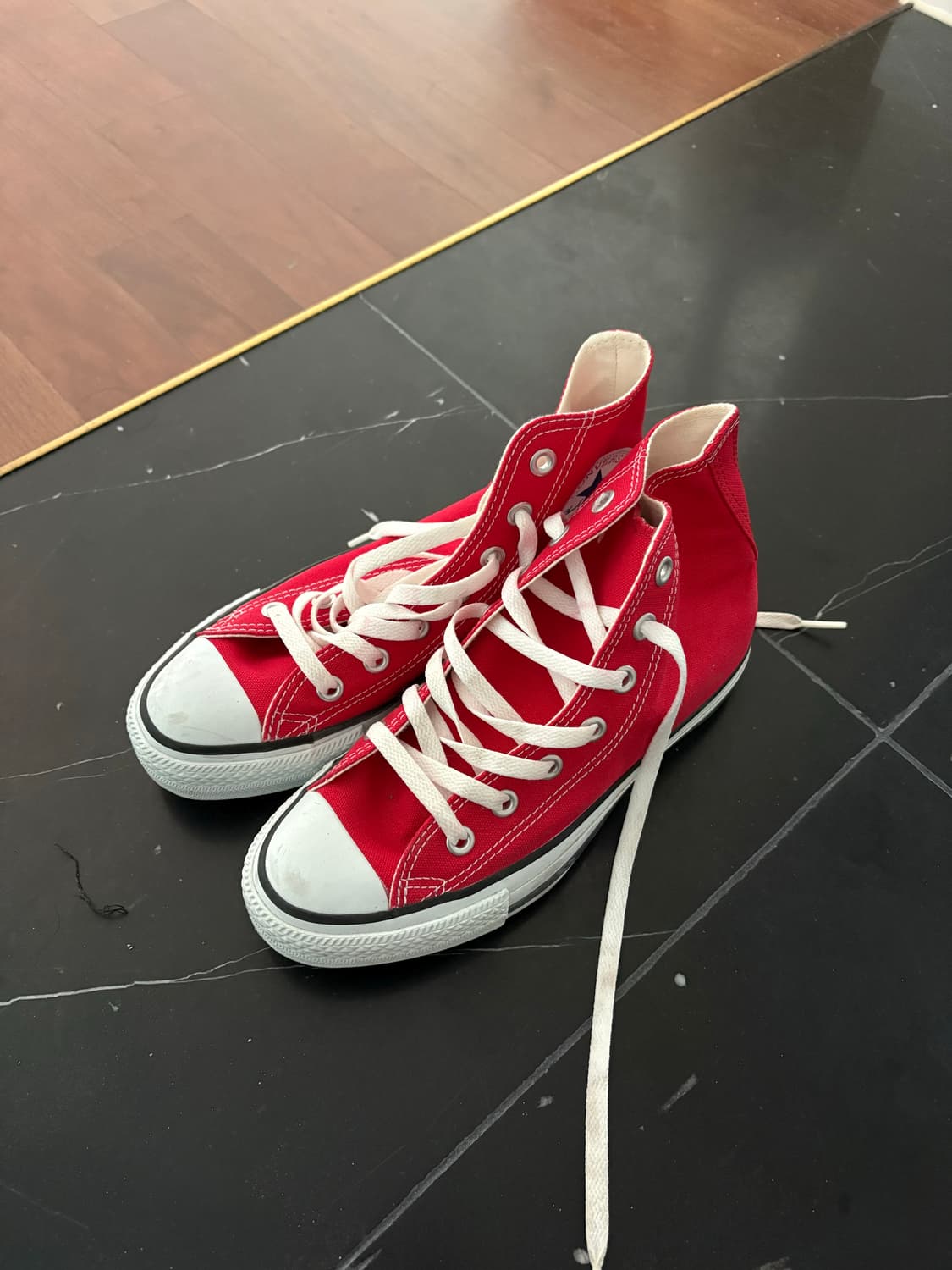 컨버스 하이 레드 상품이미지1