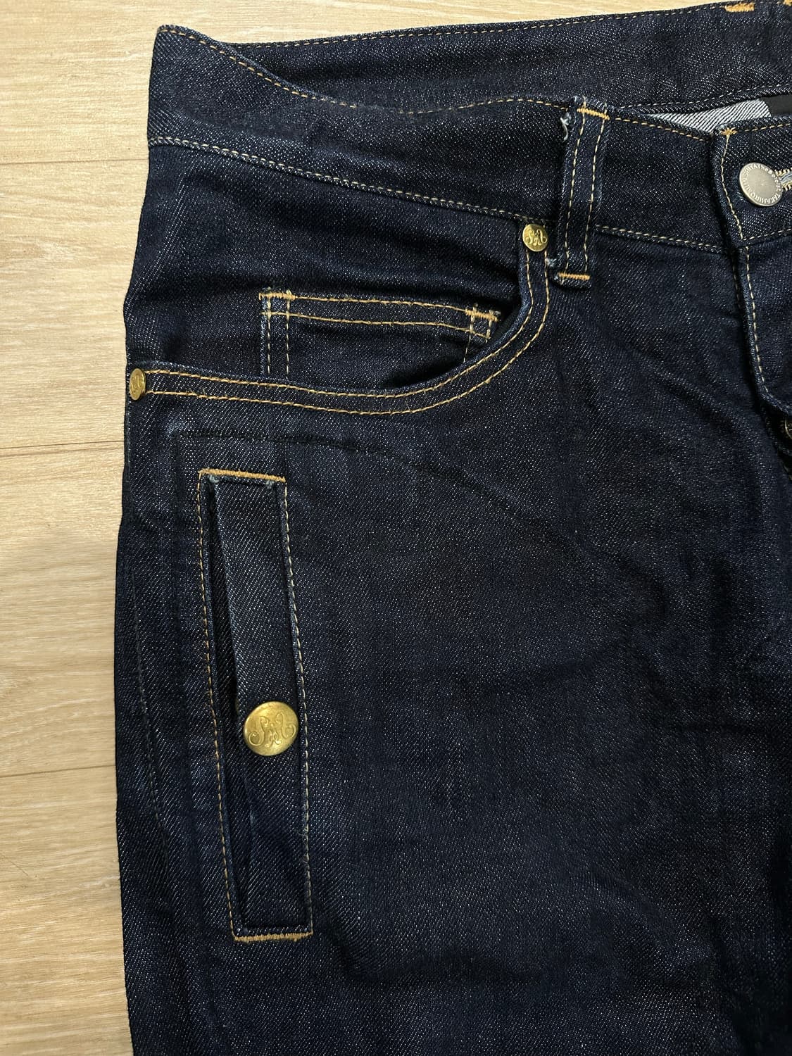 솔로이스트 디테일 데님 팬츠 상품이미지3