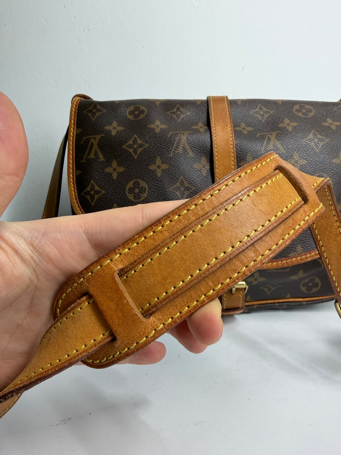 [정품] 루이비통 소뮤르 PM 크로스백 상품이미지6