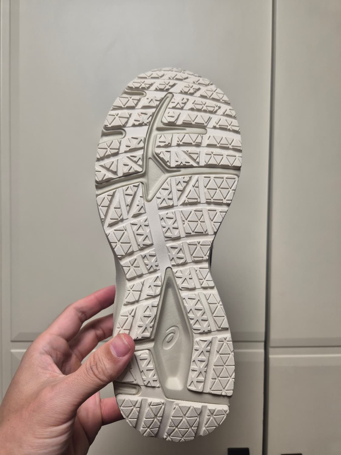 [새상품/265] 아식스 x 키스 조그100 S 에스프레소 바닐라 아이스 상품이미지4