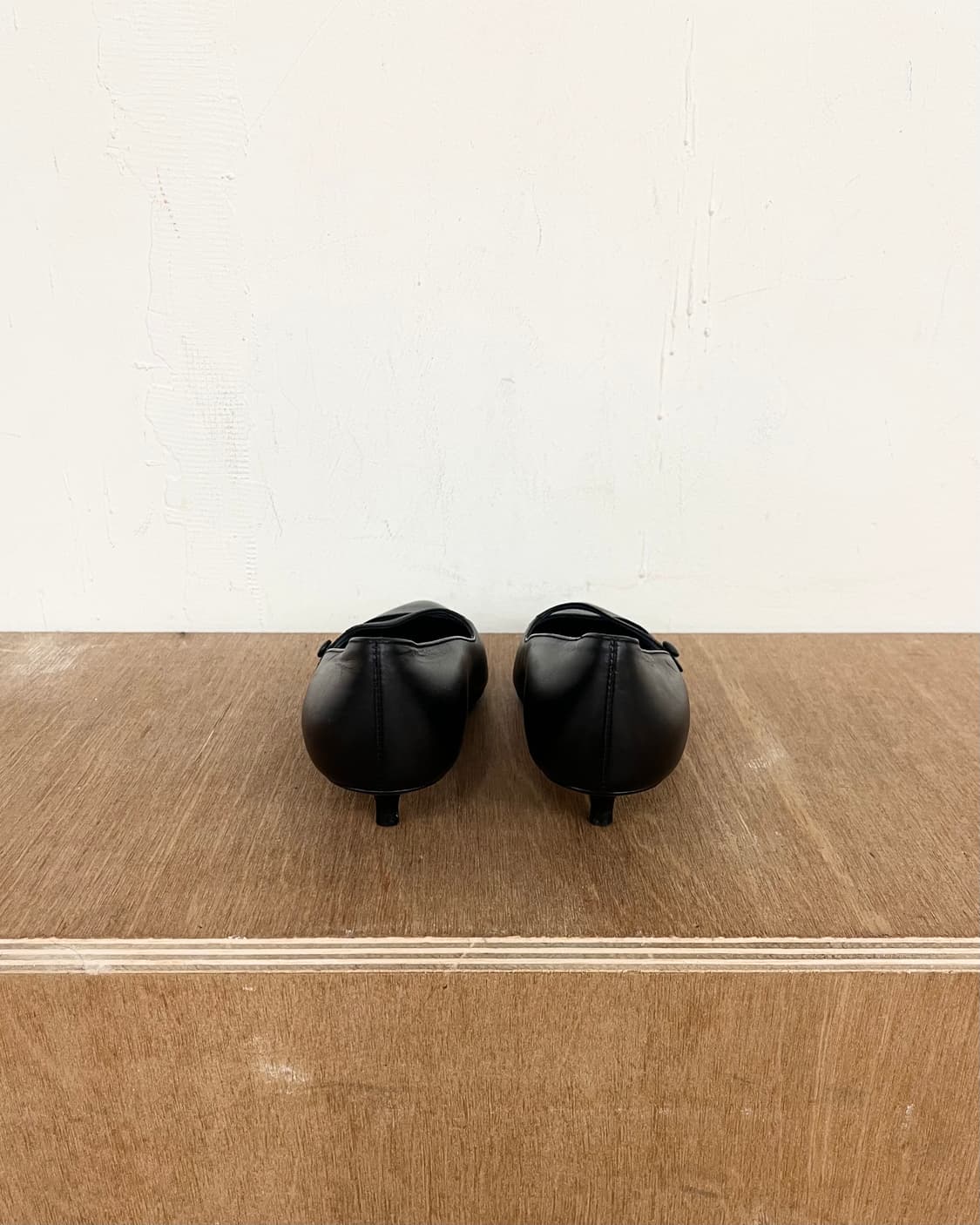 보테가 베네타 포인트 토 레더 펌프 상품이미지5