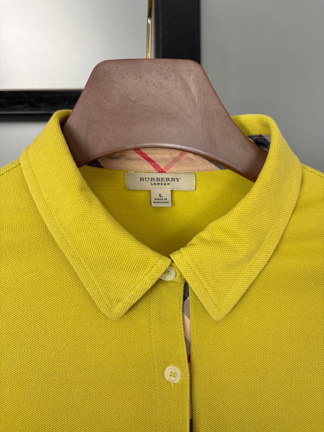 [M]BURBERRY버버리 여성 올리브그린 7부 카라 티셔츠 상품이미지8