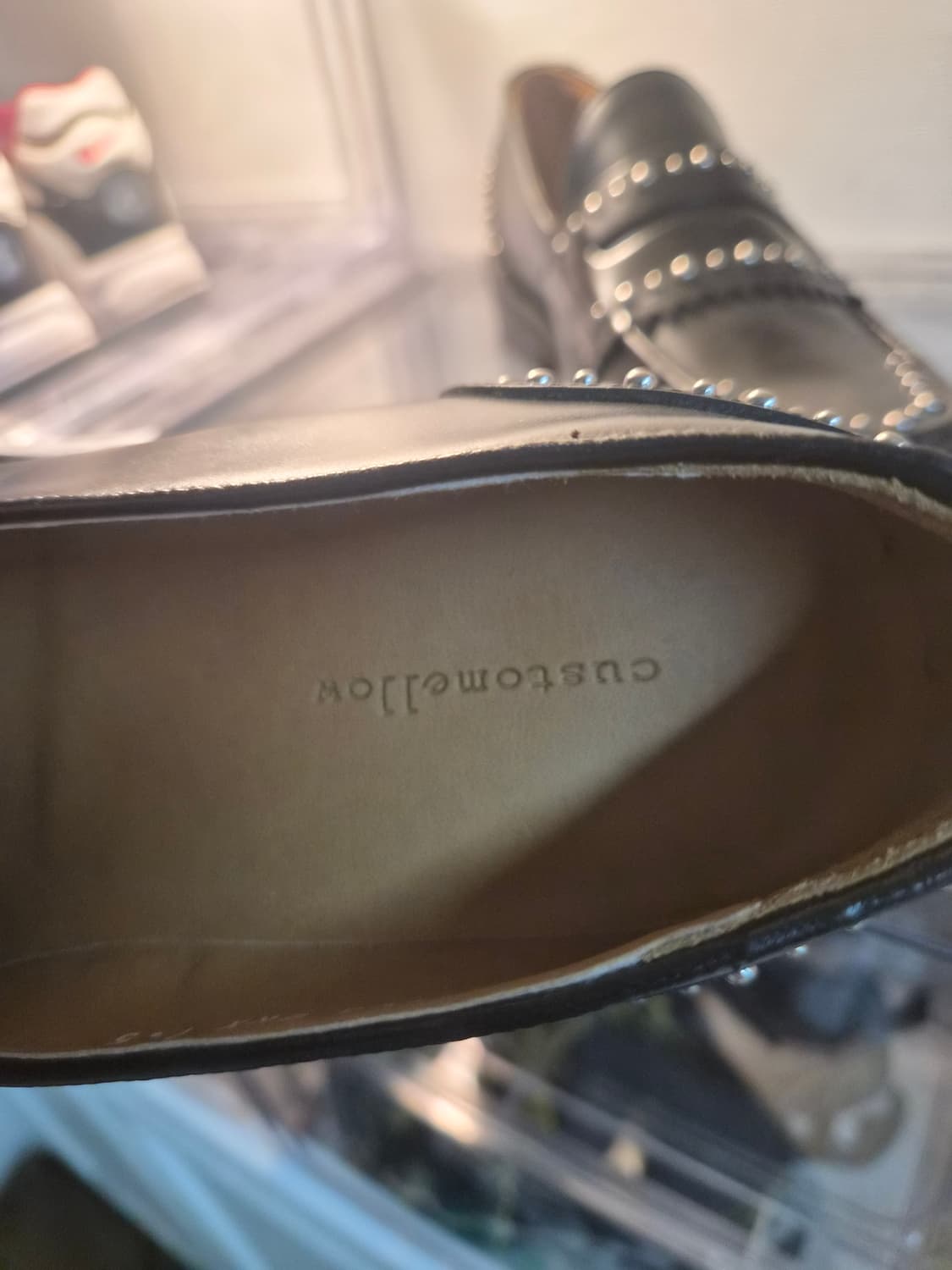 새제품 255) 커스텀 멜로우 스터드 로퍼 팝니다 상품이미지4