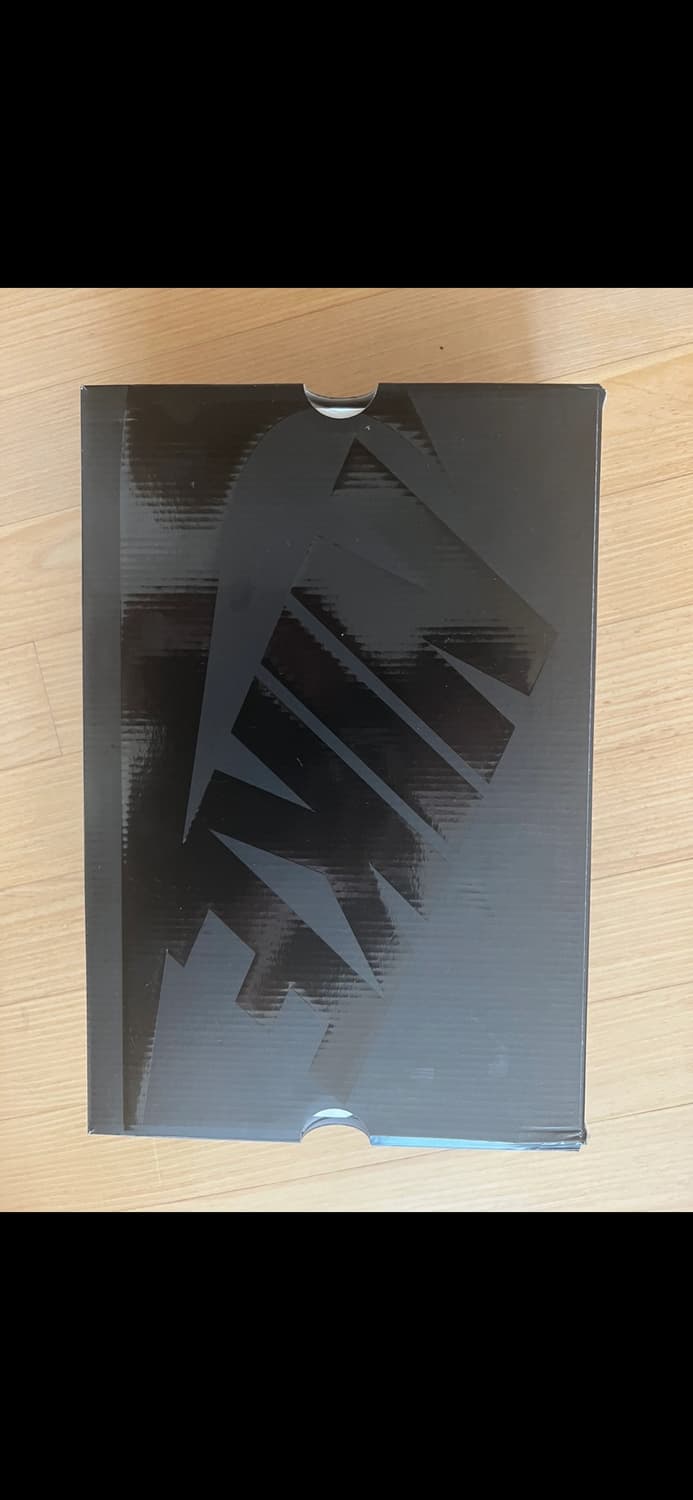 새상품) 지디 피마원 나이키 파라노이즈 3.0 새제품 팝니다 상품이미지4