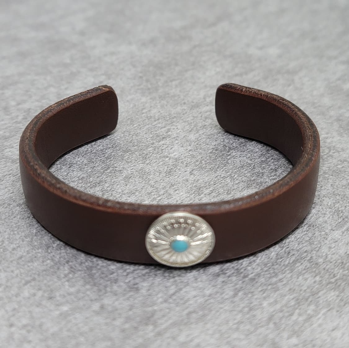vintage leather bracelet 상품이미지1