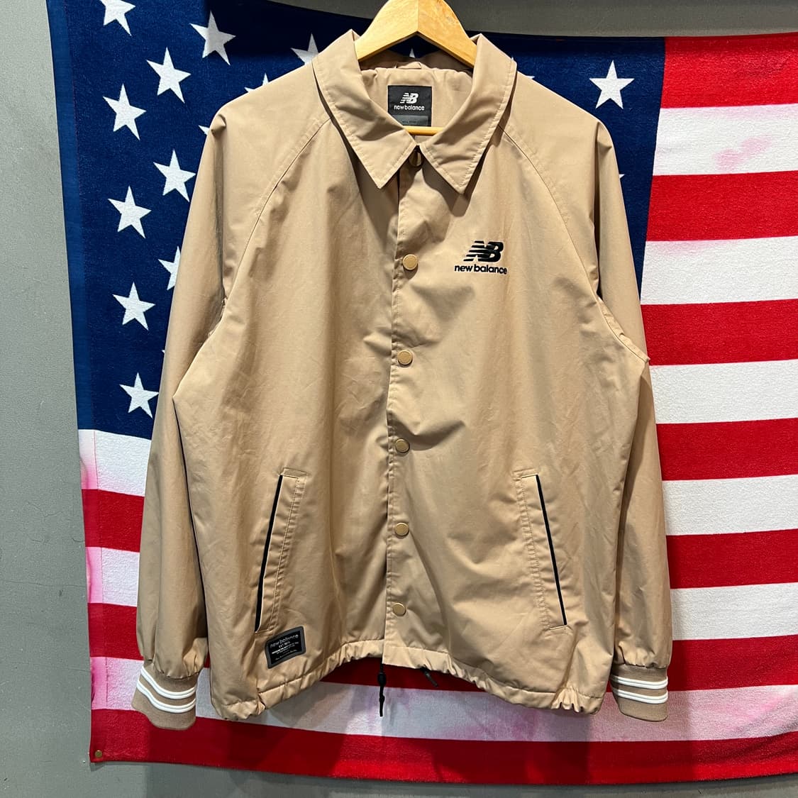 뉴발란스 코치 자켓  상품이미지1