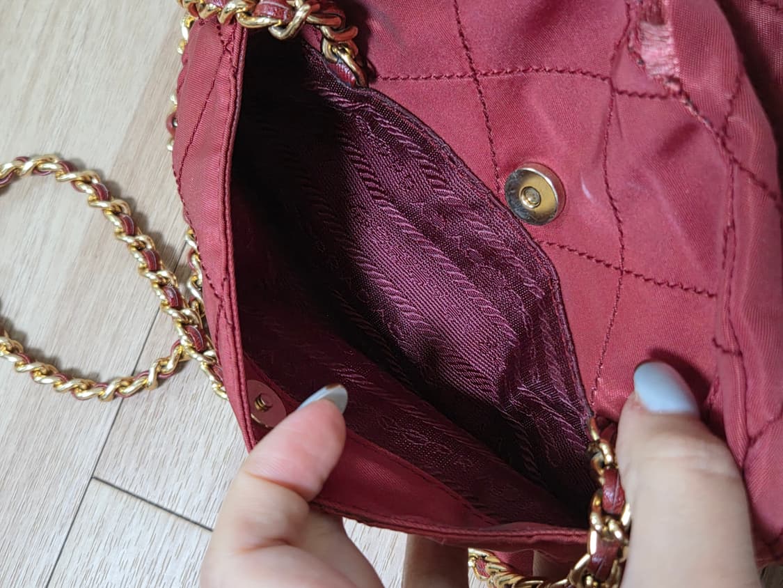 프라다 레드 나일론 퀼팅 체인 미니백(정품 빈티지) 상품이미지8