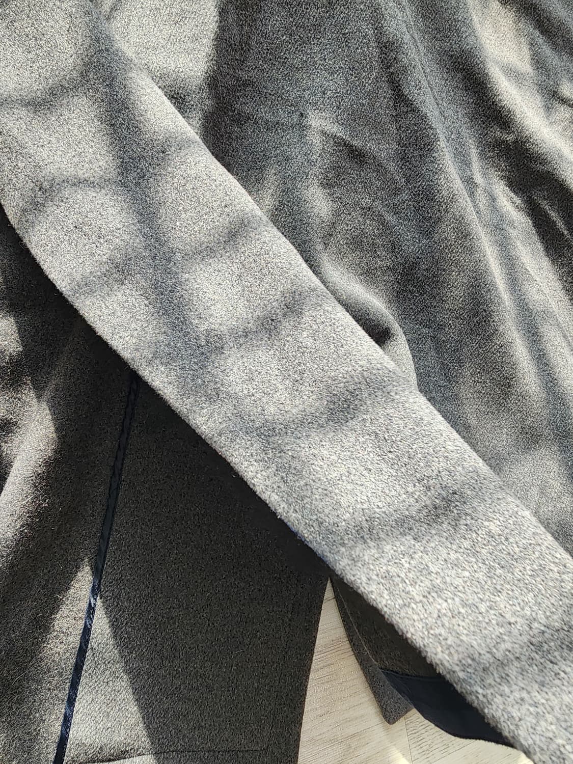 L'ECCOVE 레코브 올혼방 여성 코트 팜. (66~77)사이즈 그레이 상품이미지8