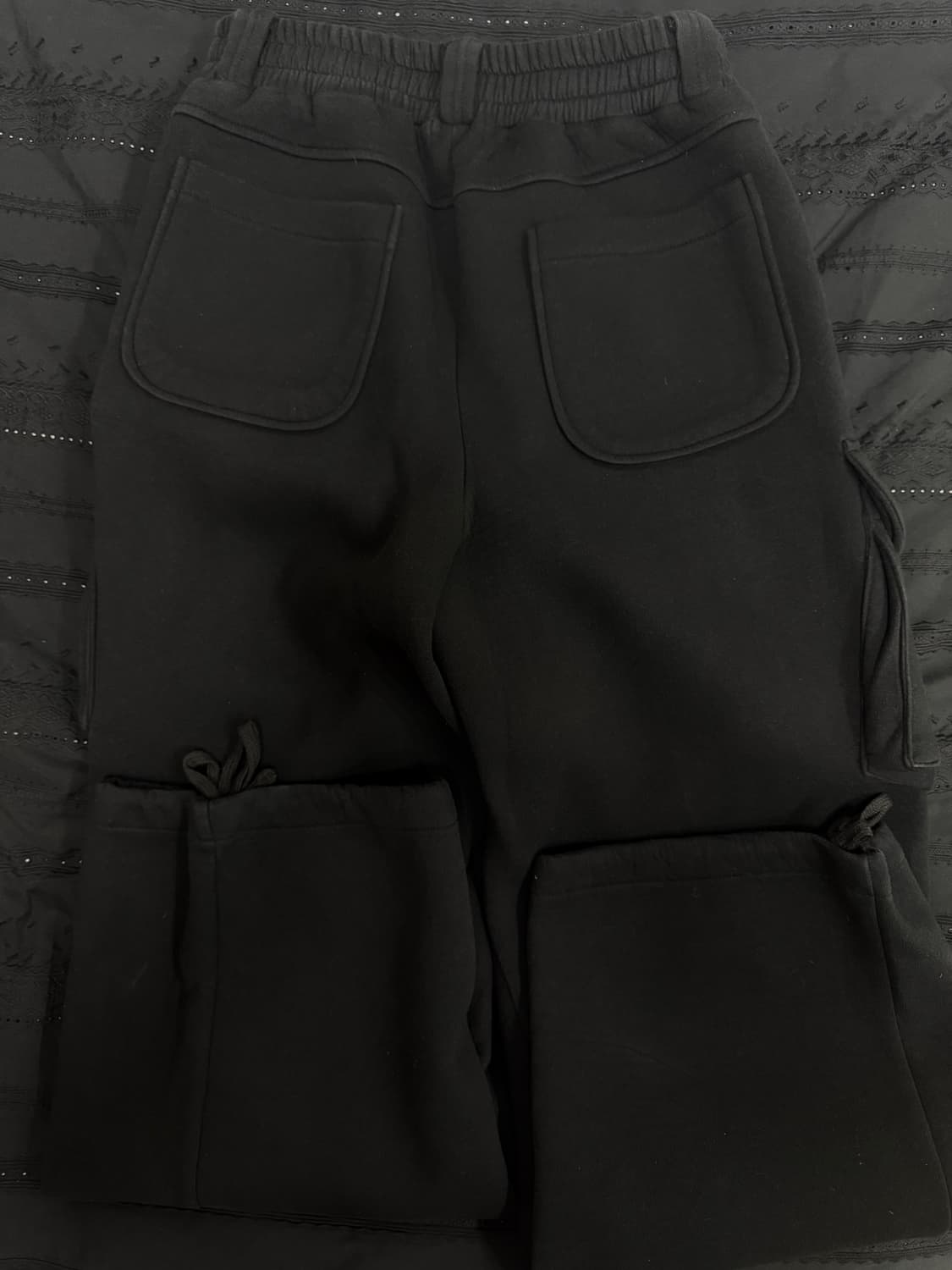 mjd 코인서울 와이드 카고 스웨트 팬츠 블랙 상품이미지2