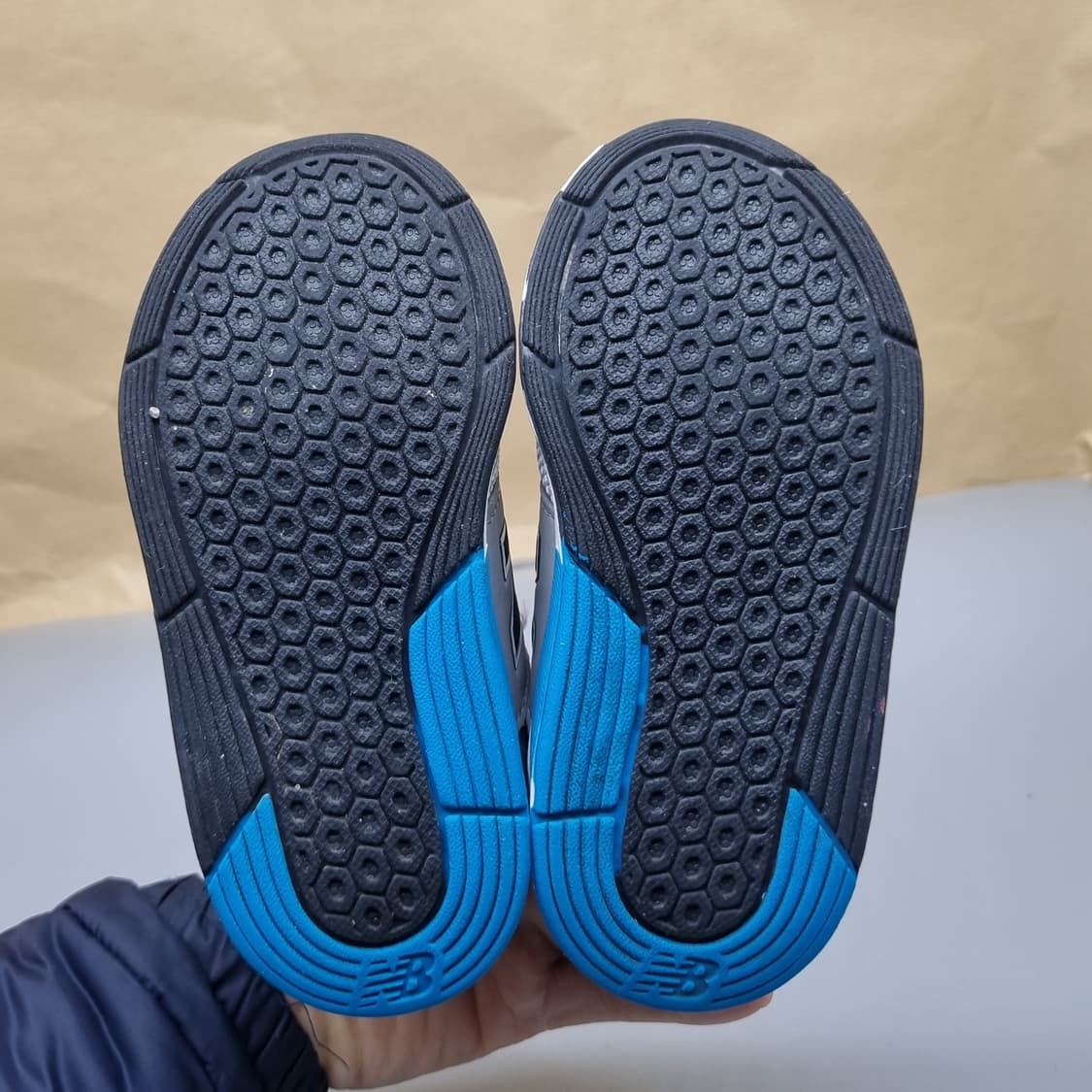 뉴발란스 247 아동운동화 150 상품이미지3