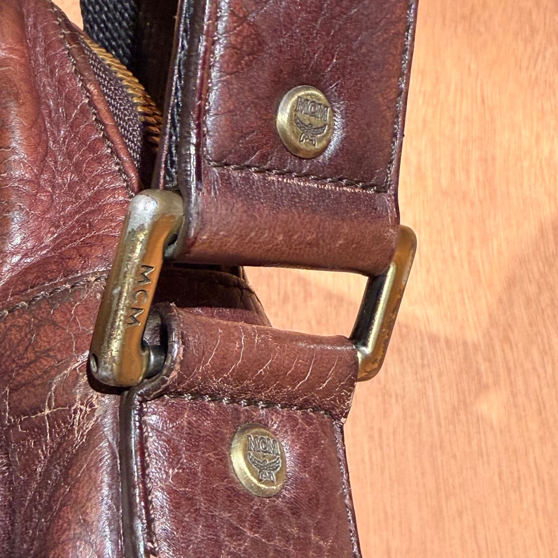 MCM 엠씨엠 카우레더 브리프케이스 서류가방 브라운 상품이미지4