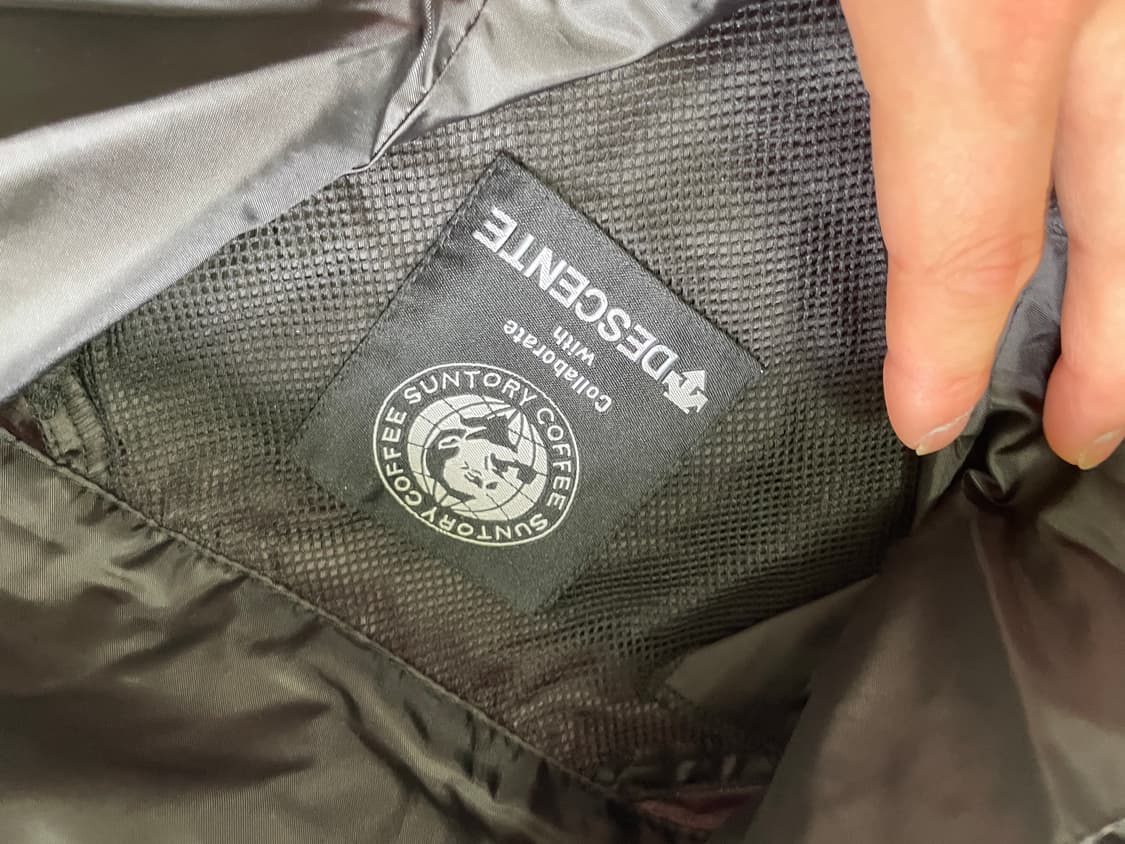 산토리보스 x 데상트 나일론 바람막이  상품이미지5