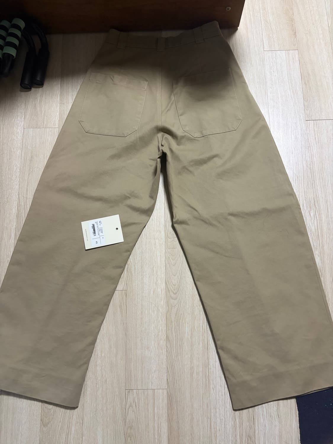 스튜디오 네콜슨 소르테팬츠 탄 상품이미지2