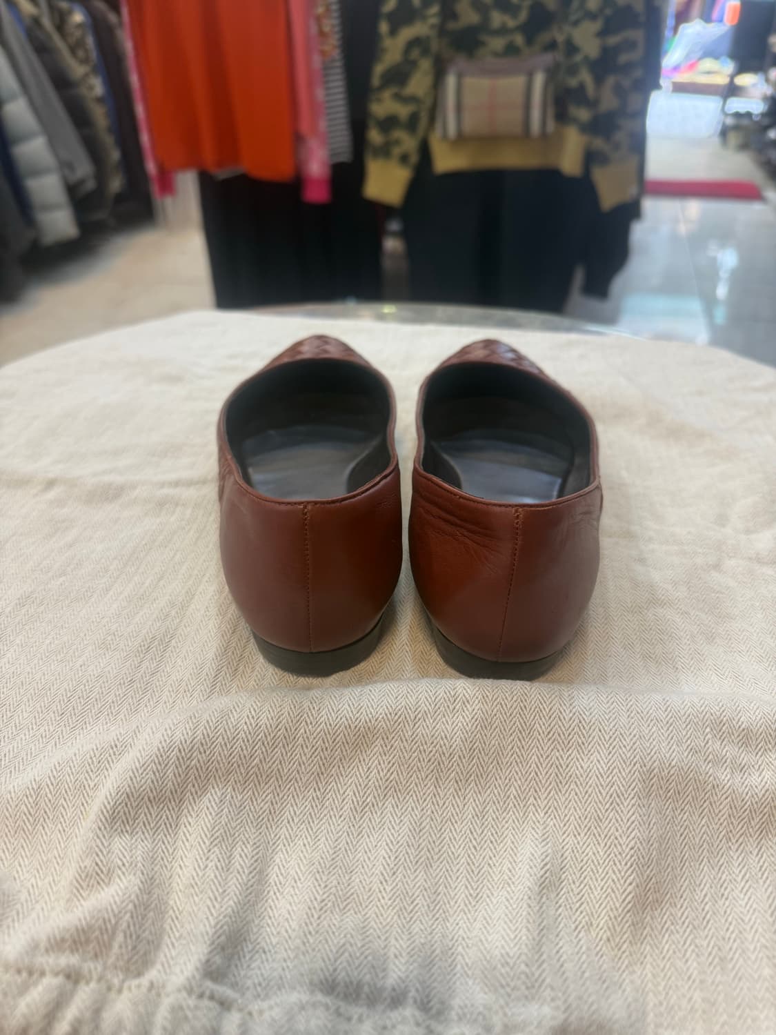 36 1/2 정품 보테카베네타 인트레치아토 플렛슈즈 팝니다 상품이미지4