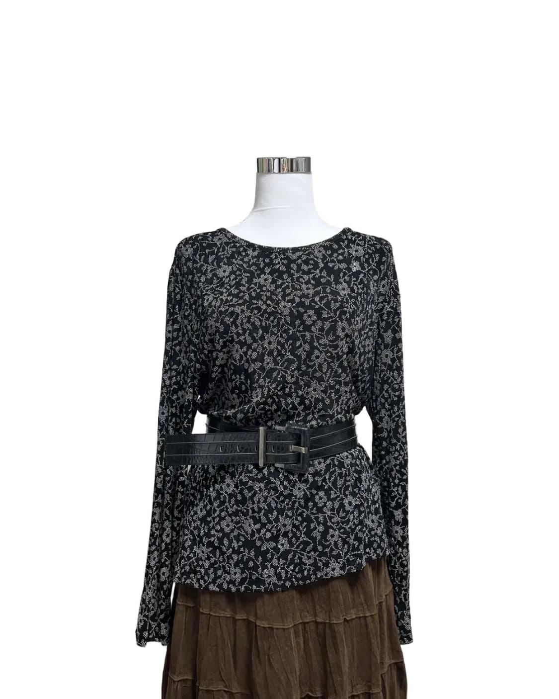 Black printing long sleeve top 상품이미지4