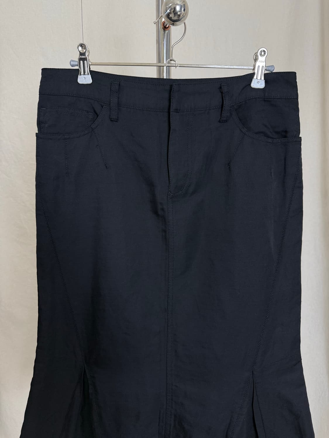 Artisan Contre 블랙 미디스커트 상품이미지3