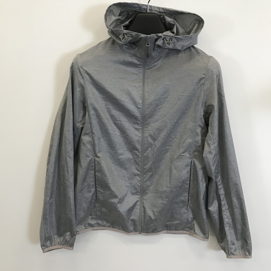 유니클로 UV프로텍션 파카 그레이 [여성M] 상품이미지1