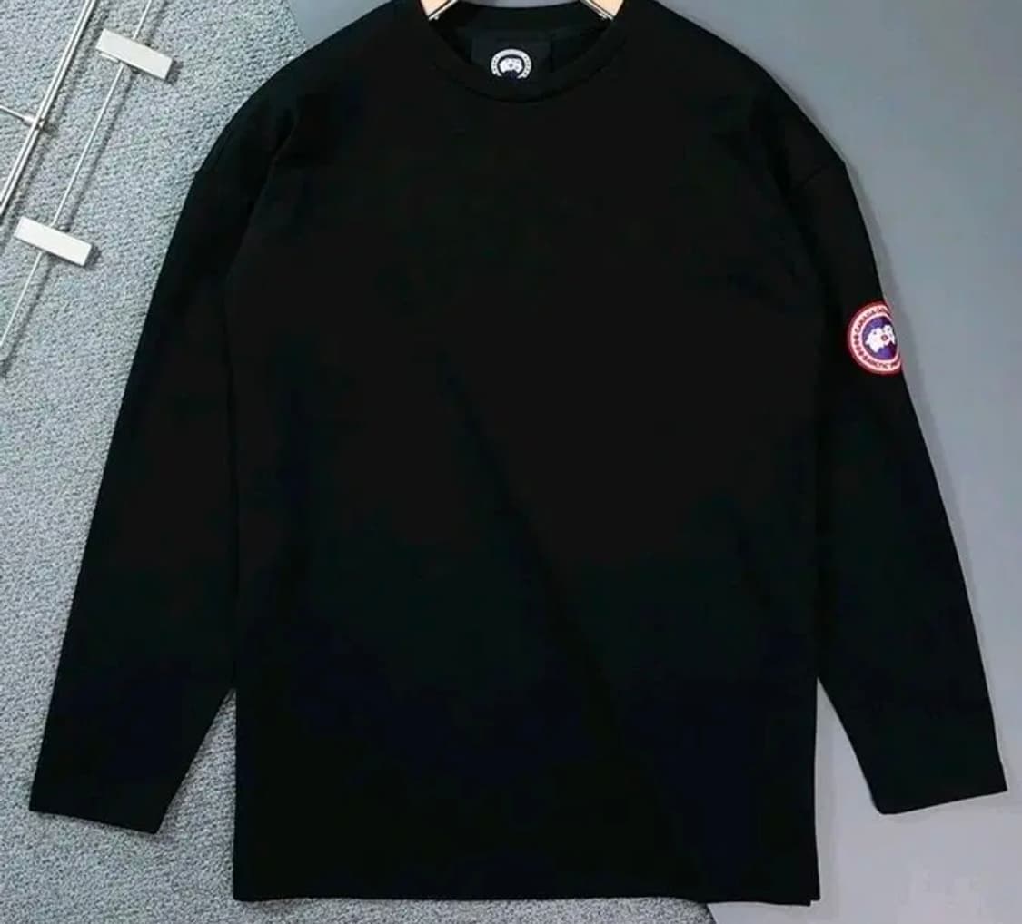 캐나다구스 블랙 색상 긴팔 티셔츠 상품이미지1