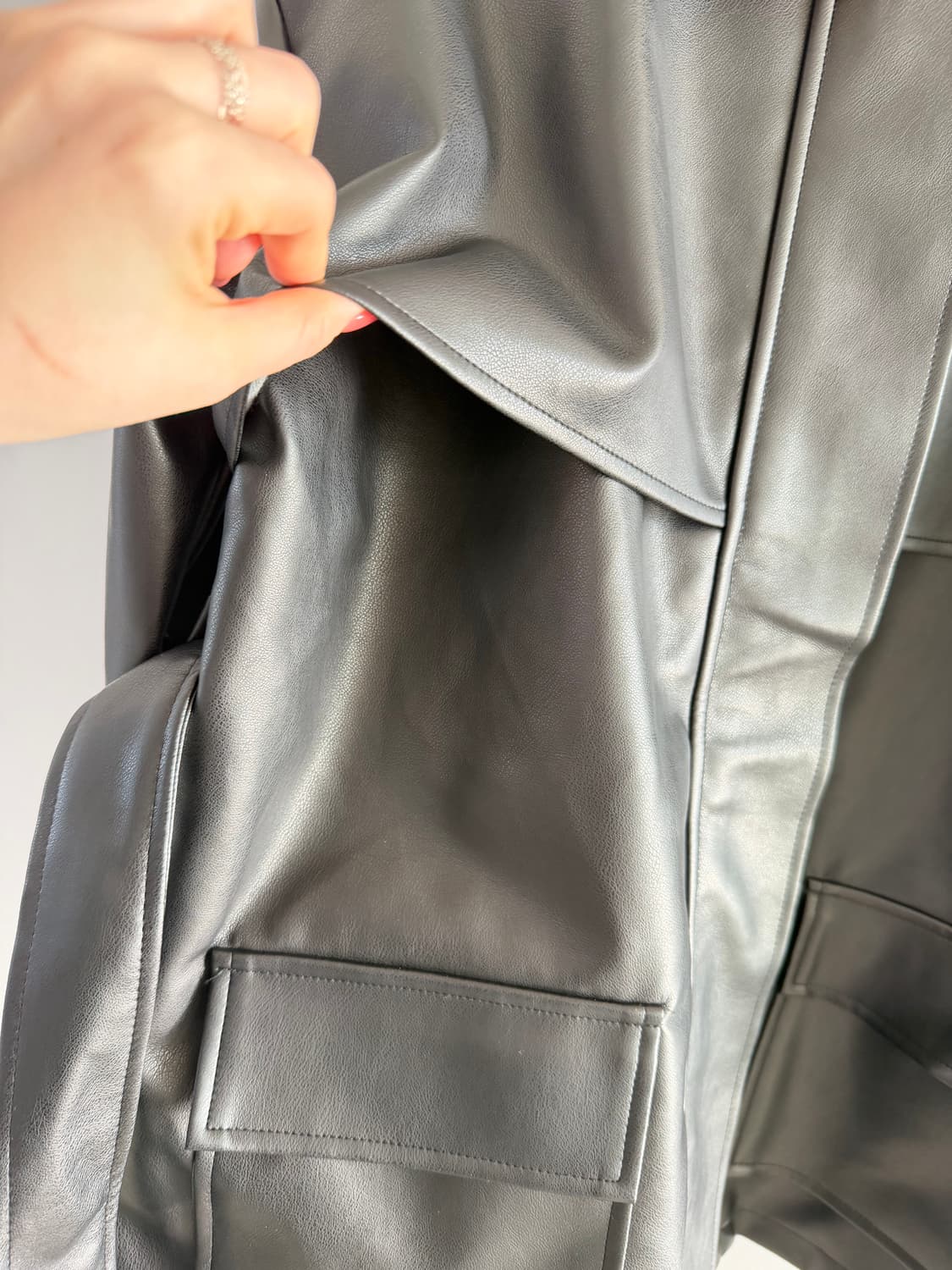 새상품 DAZY 데이지 인조가죽 퍼 자켓 상품이미지8