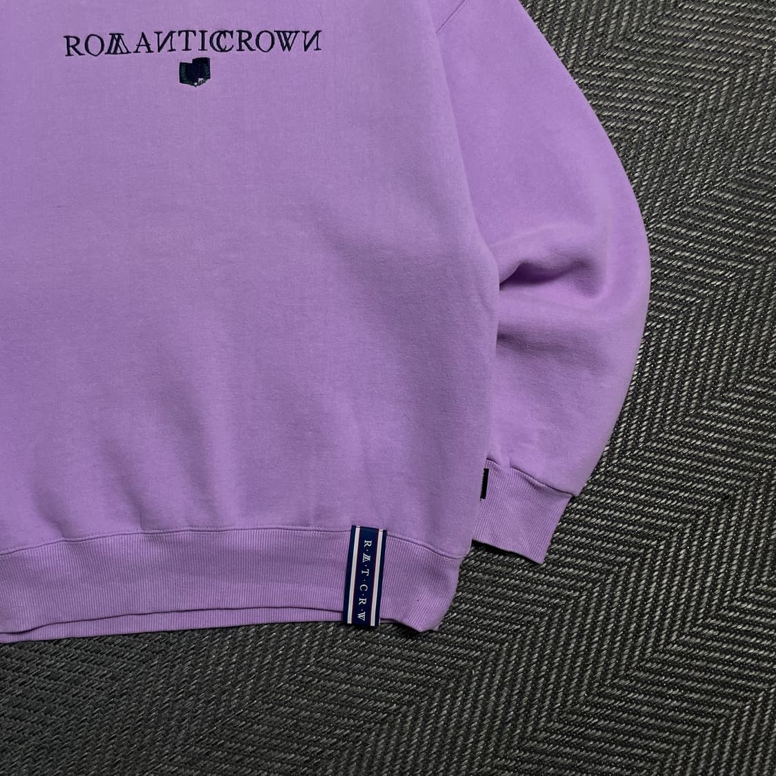 로맨틱크라운 스펠로고 박시핏 스웨트 셔츠 맨투맨 퍼플y 5348 상품이미지3