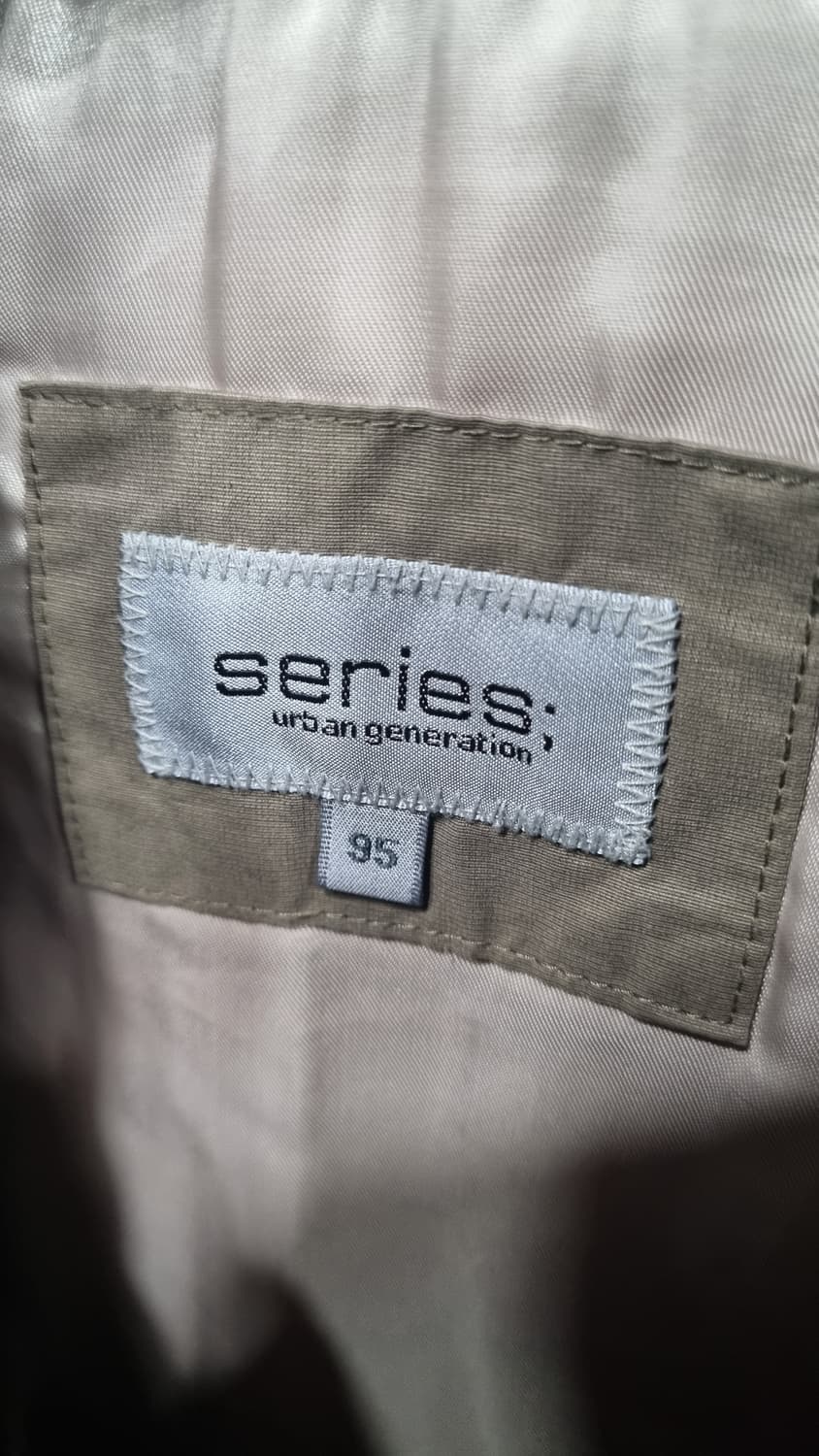 시리즈(kolon) 스텐드넥 세로퀼팅 베스트 95size 상태10/9 상품이미지3